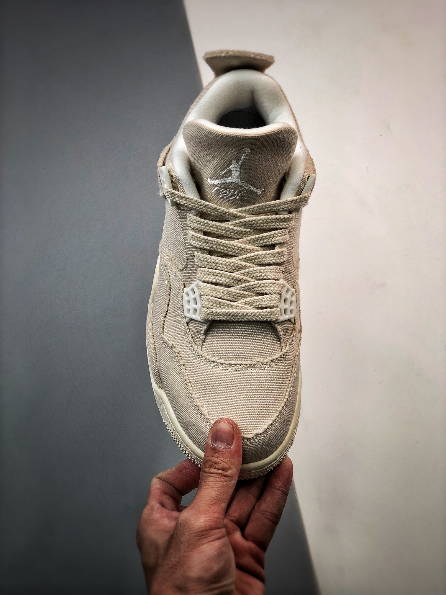 300 Air Jordan 4 Retro“Canvas” 小Levi's 米白帆布 DQ4909-100