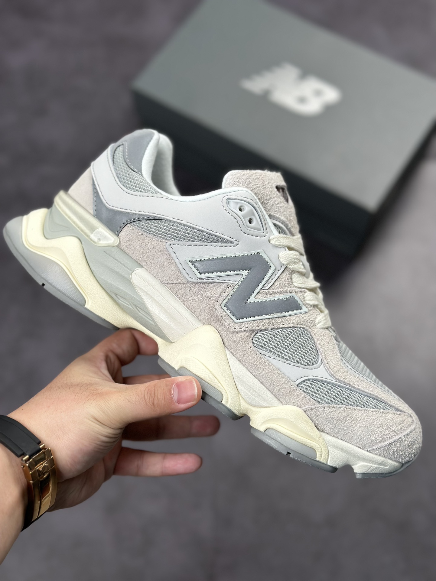 220 Joe Freshgoods x New Balance 版本 NB9060 联名款 U9060LNY