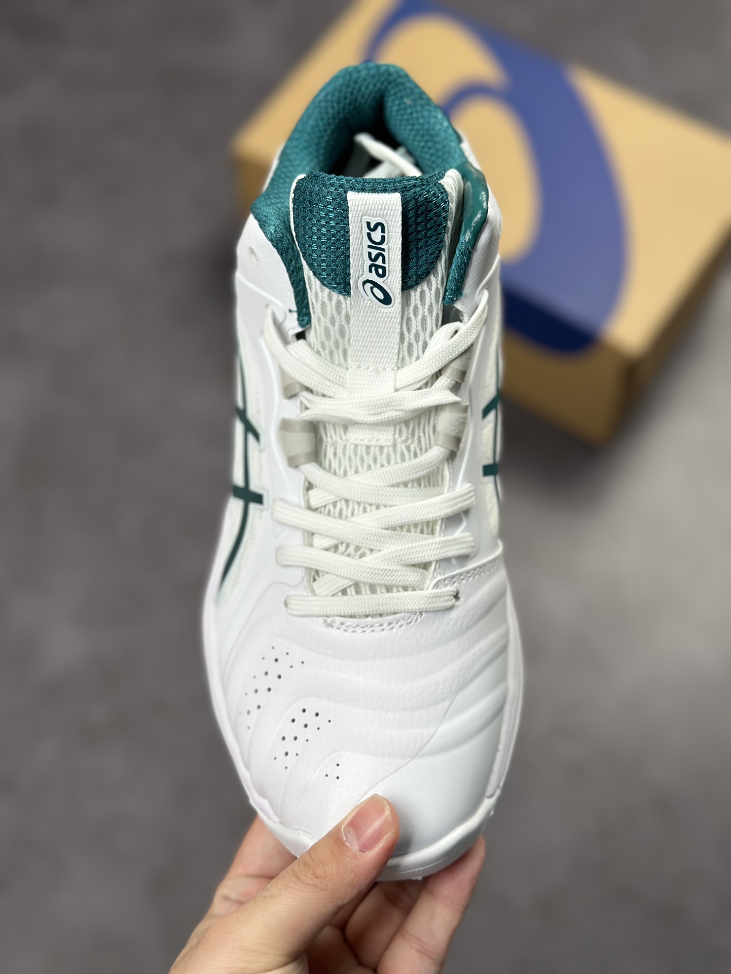 210 Asics Gelhoop V13 亚瑟士中邦运动休闲透气专业跑鞋1063A035