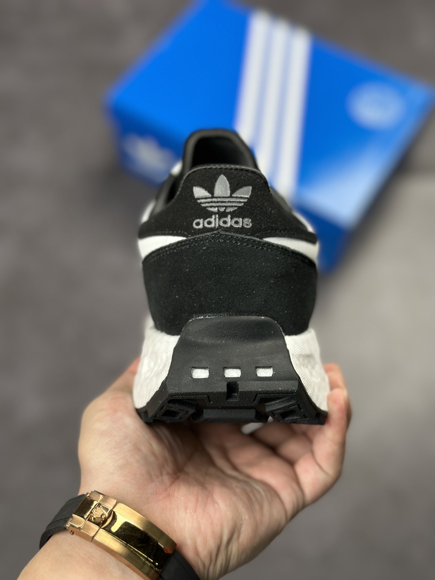 200 adidas Racing E5 Boost Prototype 速度轻盈复古系列  IE1937