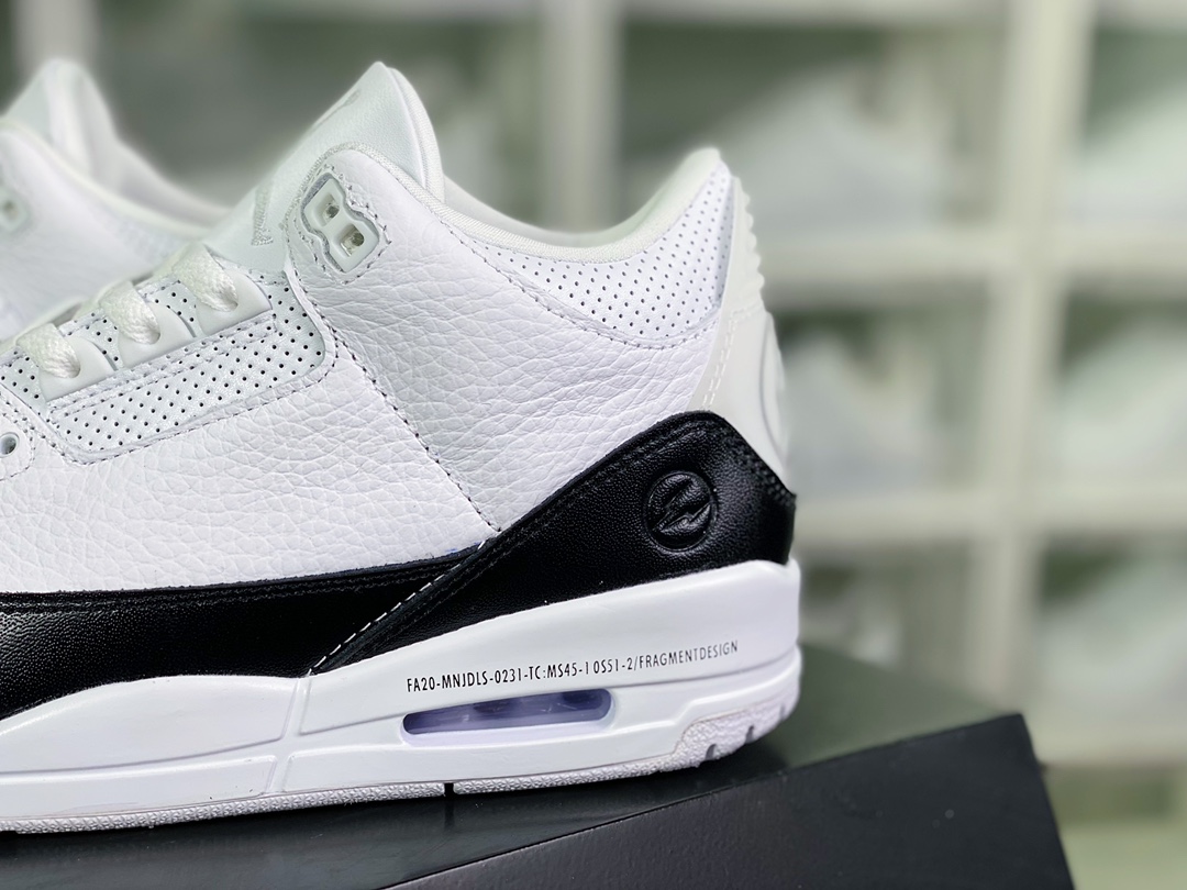 300 Fragment Design x Air Jordan 3 SP”Fragment”迈克尔·乔丹AJ3代中帮DA3595-100