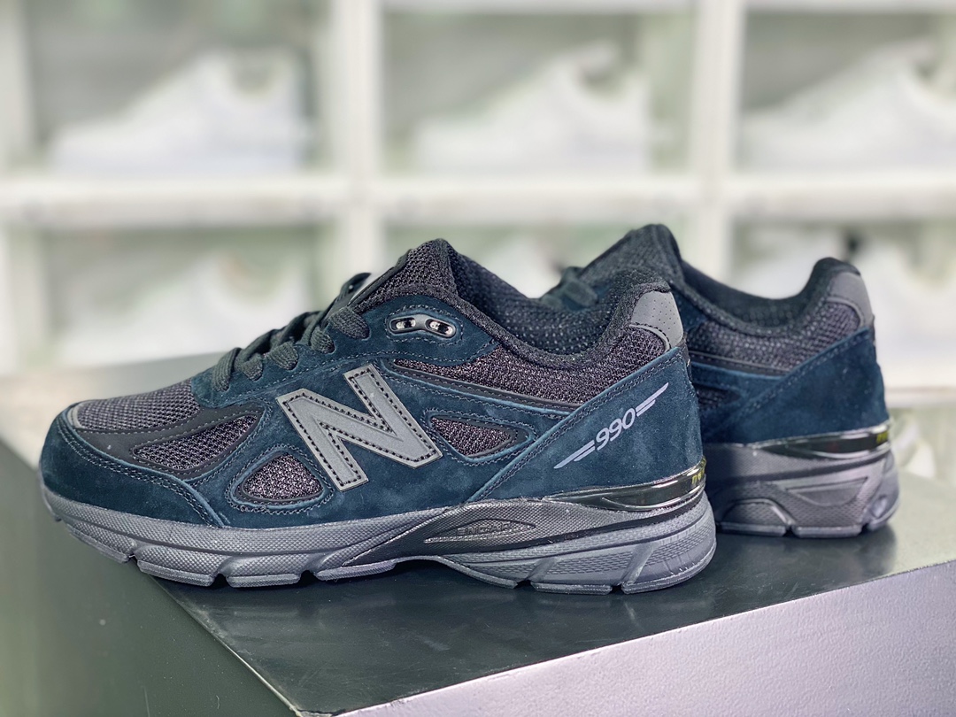 220 NB新百伦New Balance in USA M990V4系列美产血统经典跑步鞋“全黑武士”M990BB4