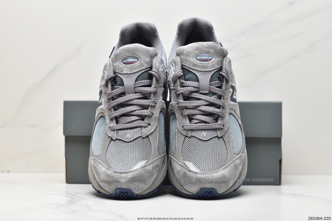 260 New Balance 2002R Gore-Tex”Castlerock”系列慢跑鞋“元祖深灰深蓝防水”M2002RXC