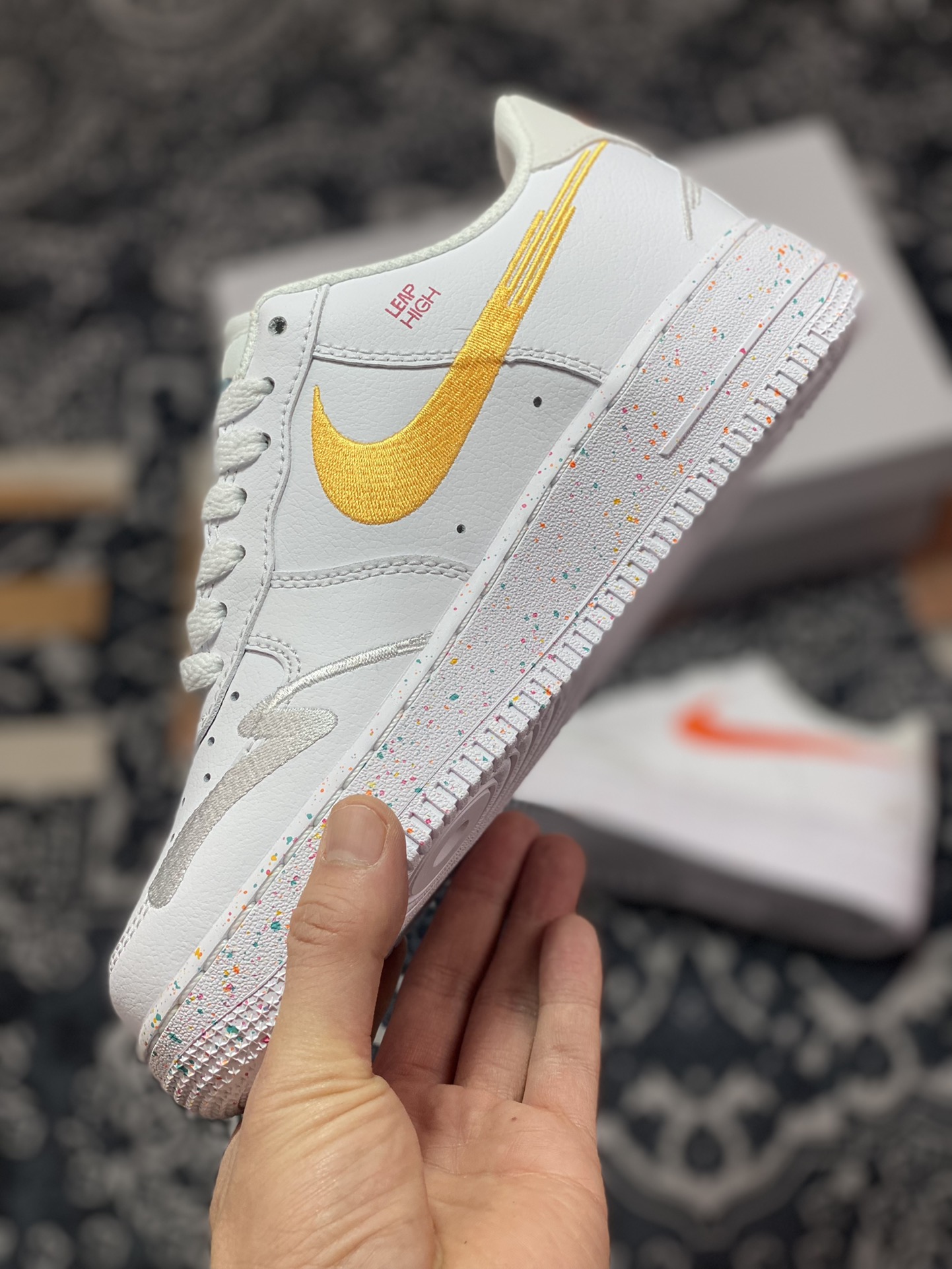 220 Nike Air Force 1'07 Low”Leap High”空军一号经典低帮板鞋“兔年白鸳鸯钩”FD4622-131