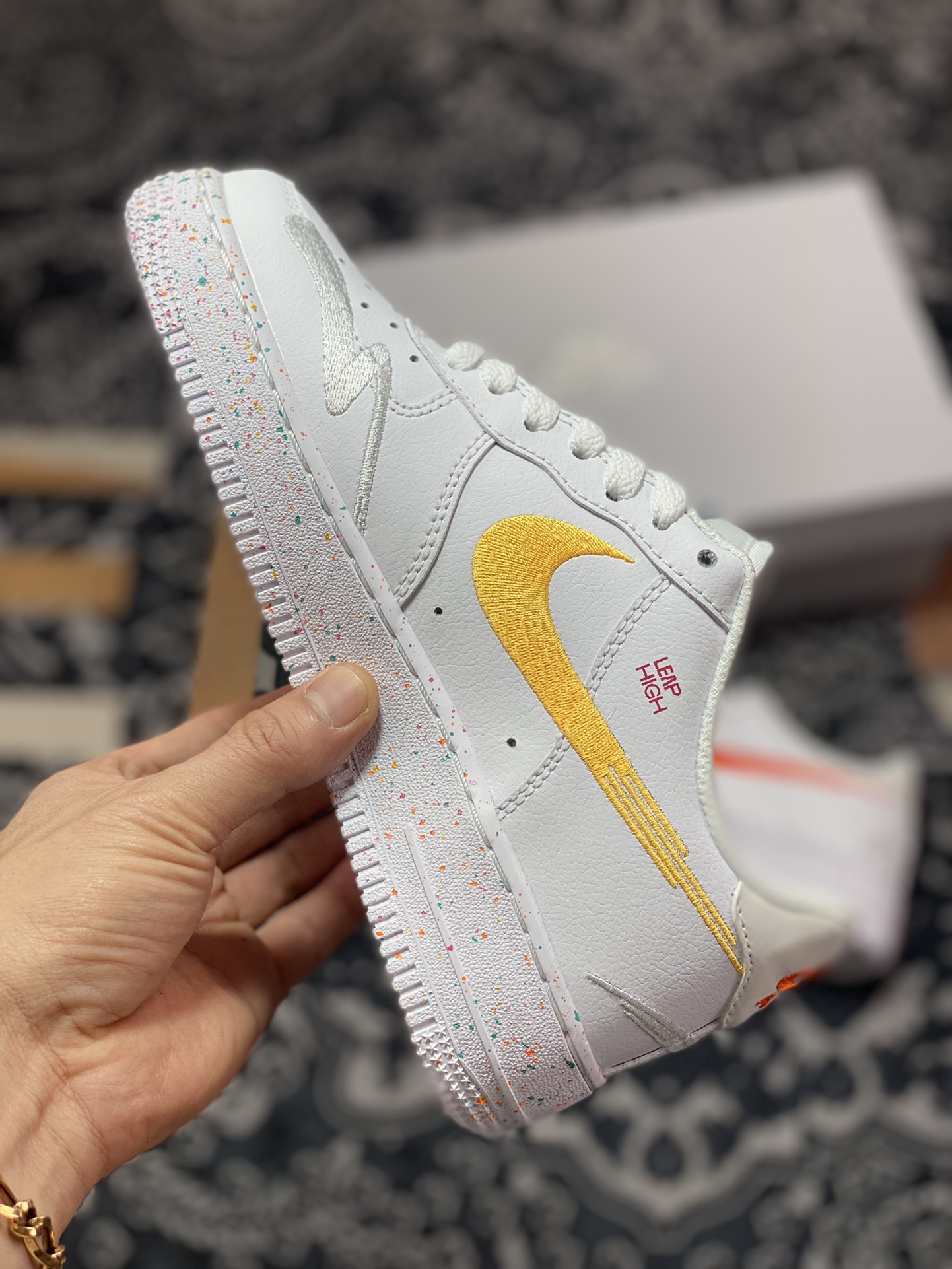 220 Nike Air Force 1'07 Low”Leap High”空军一号经典低帮板鞋“兔年白鸳鸯钩”FD4622-131