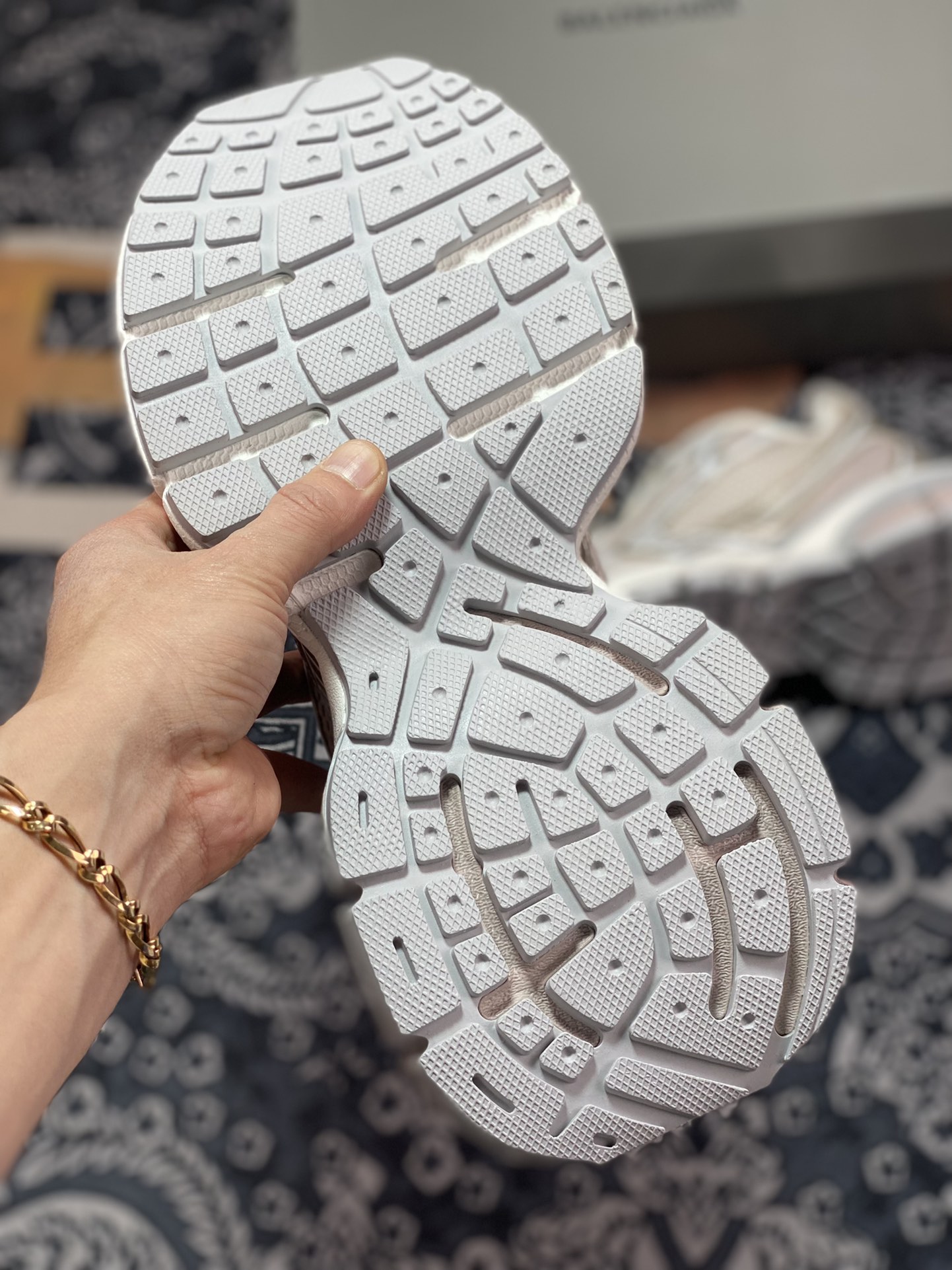 420 巴黎世家BALENCIAGA 3XL Sneakers 3+系列低帮复慢跑鞋“网织香槟金”734734 W1RB6 0208