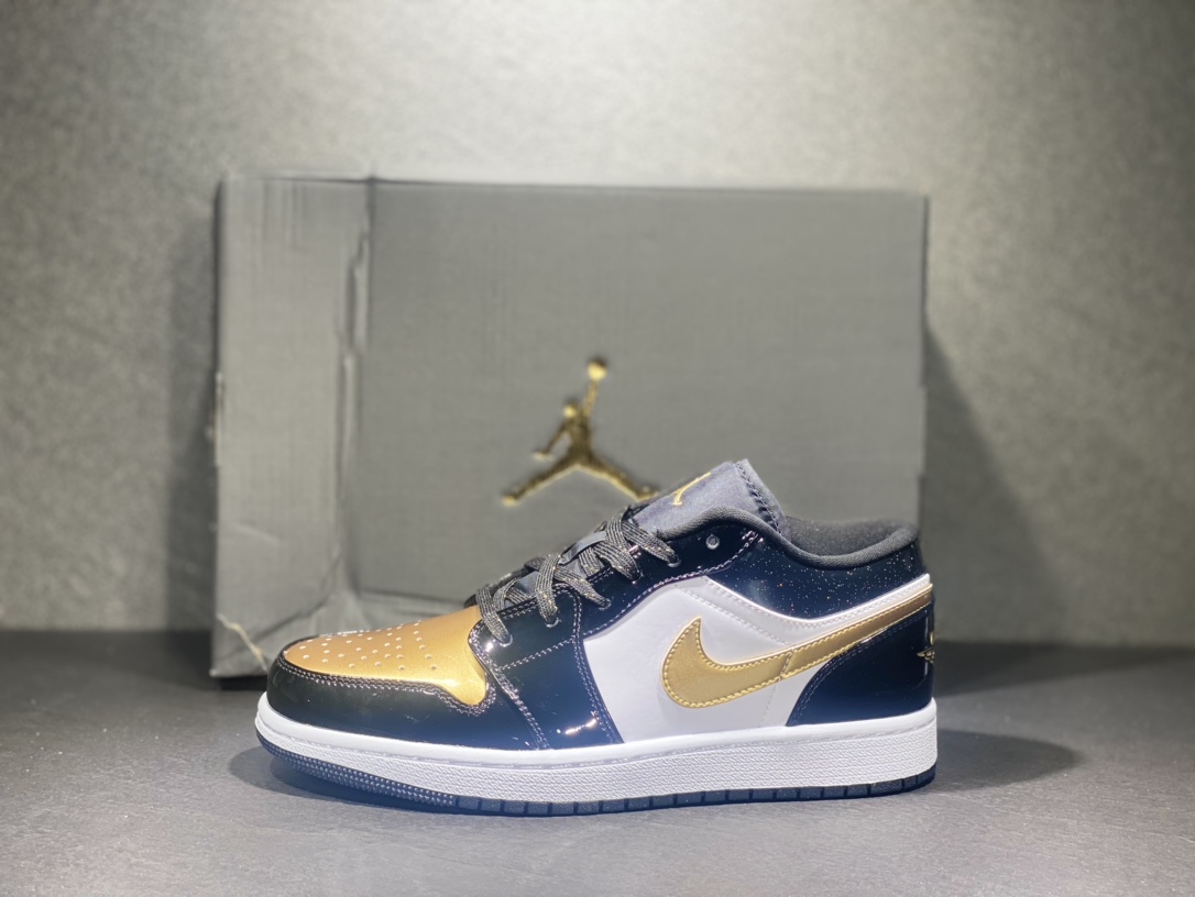 200 Nike AIR JORDAN 1 Low AJ1 乔丹低帮篮球鞋 DR6970-071