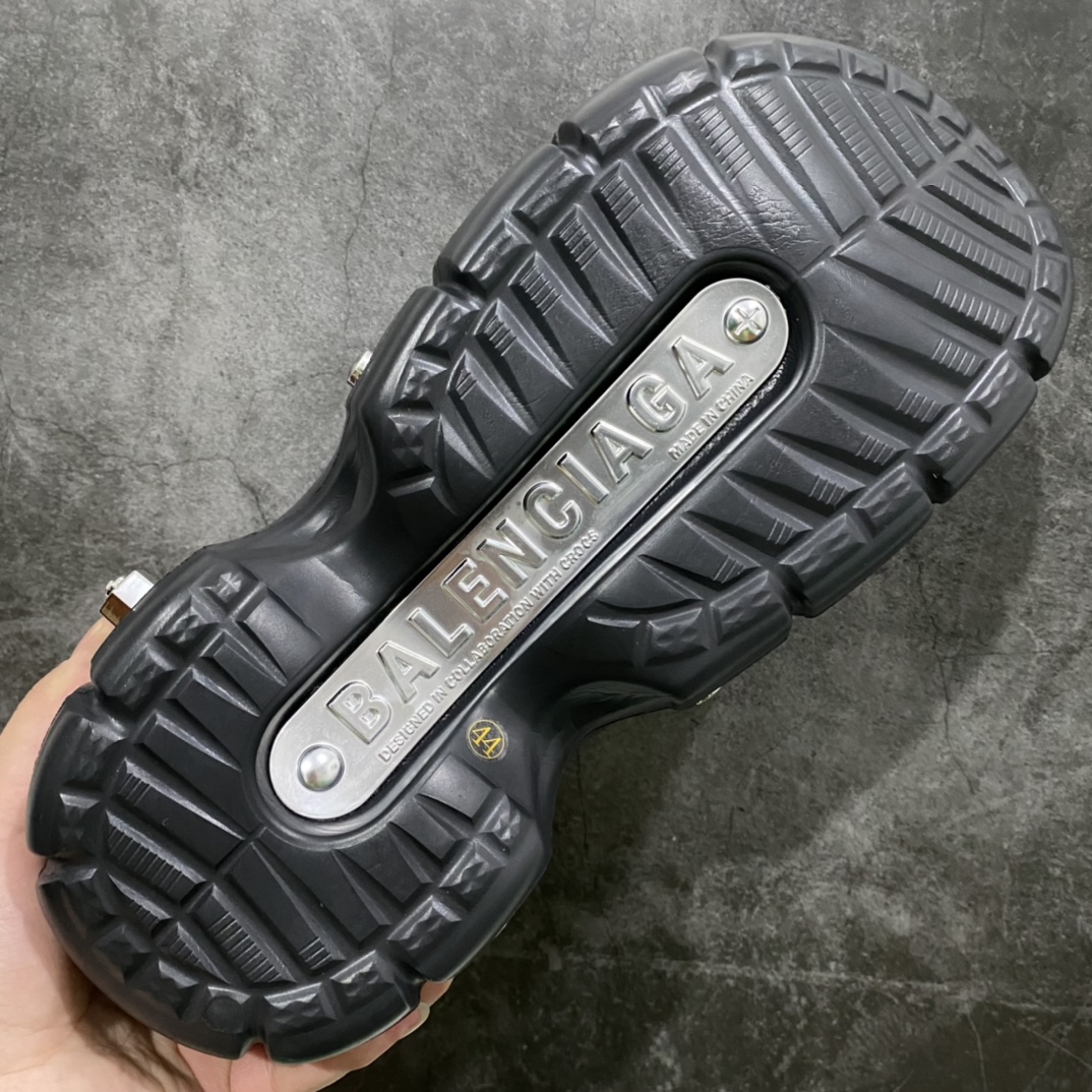 520 Balenciaga巴黎世家HardCrocs凉鞋 黑色