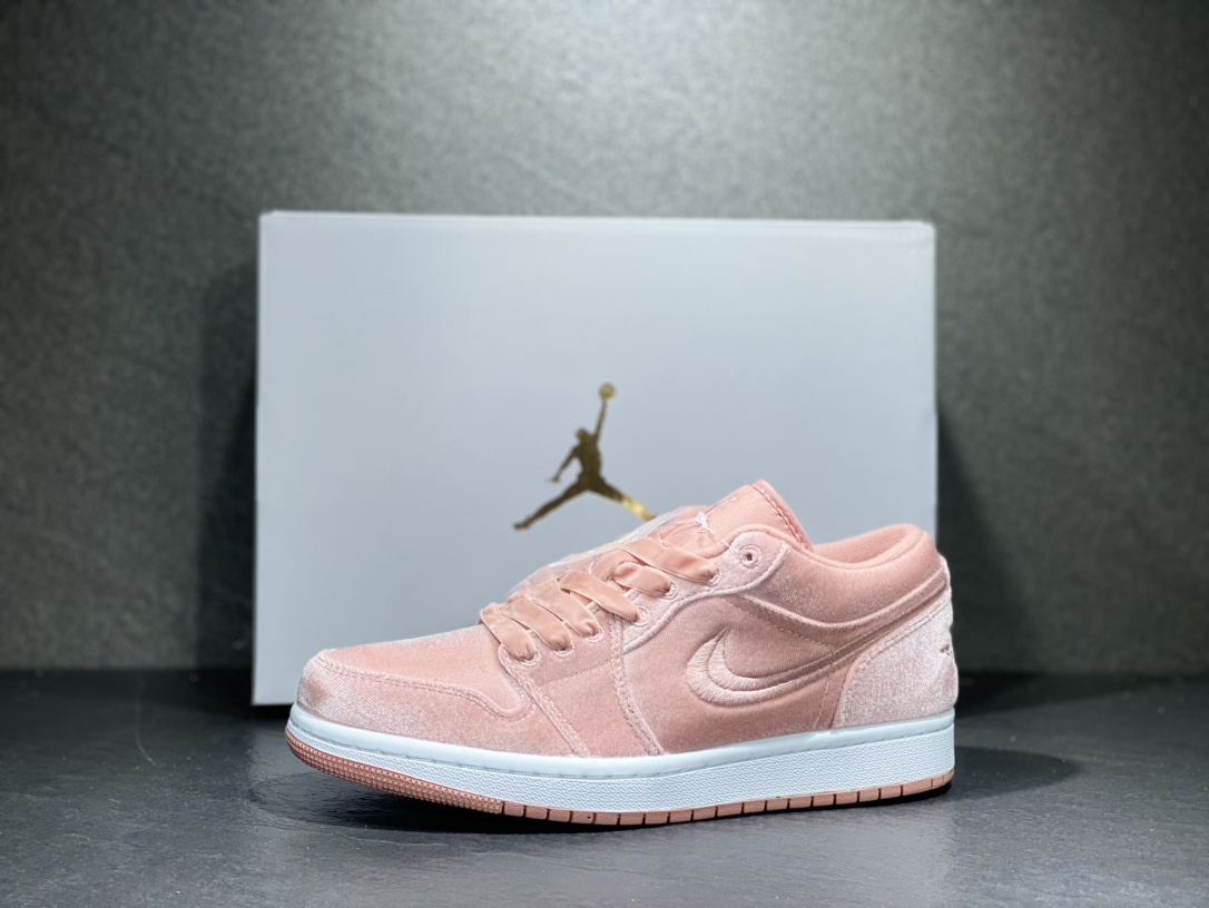 240 Air Jordan 1 Low aj1 乔1低帮篮球鞋 DQ8396-600