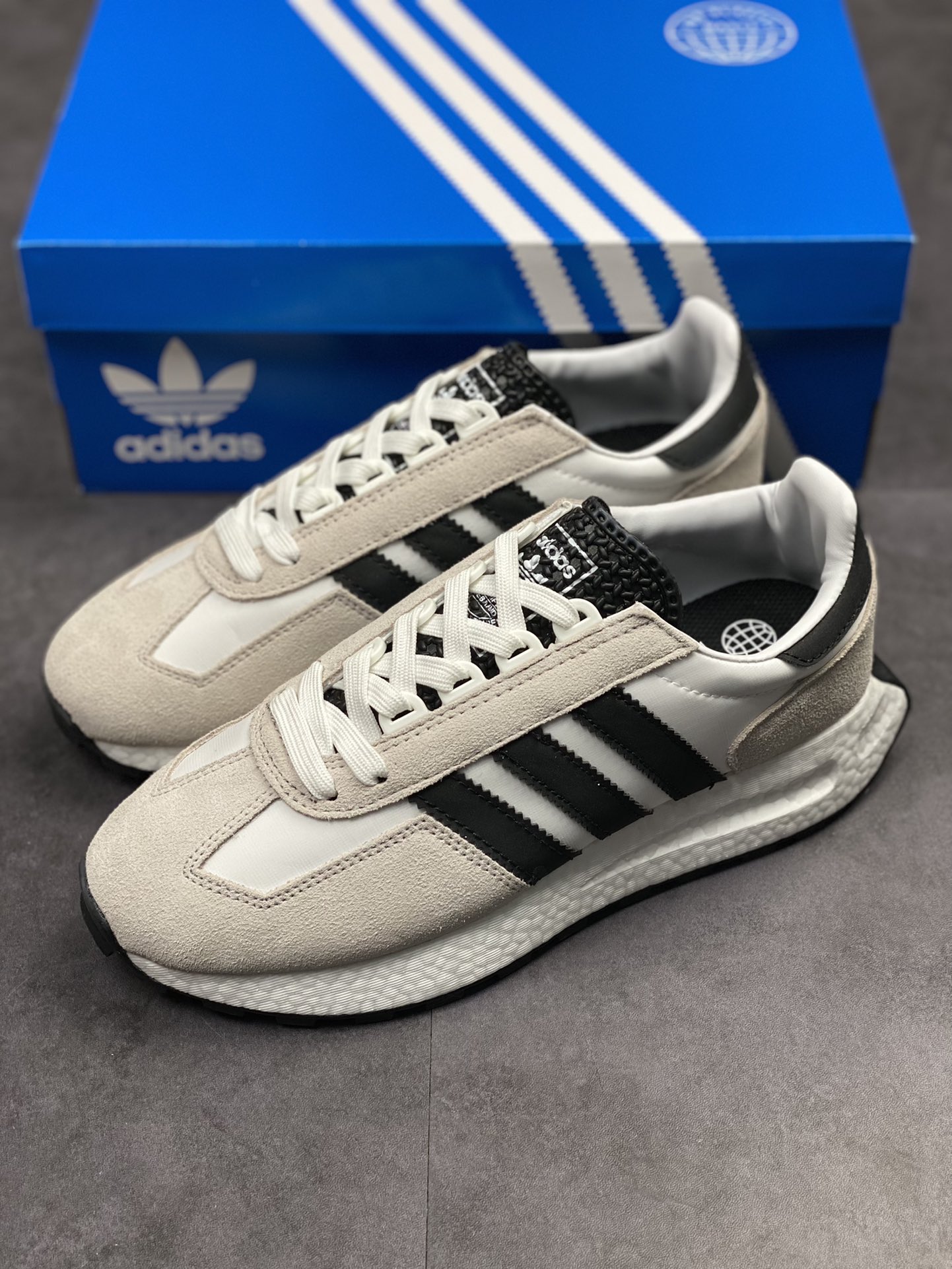 200 adidas Racing E5 Boost Prototype  速度轻盈复古系列 HQ6886