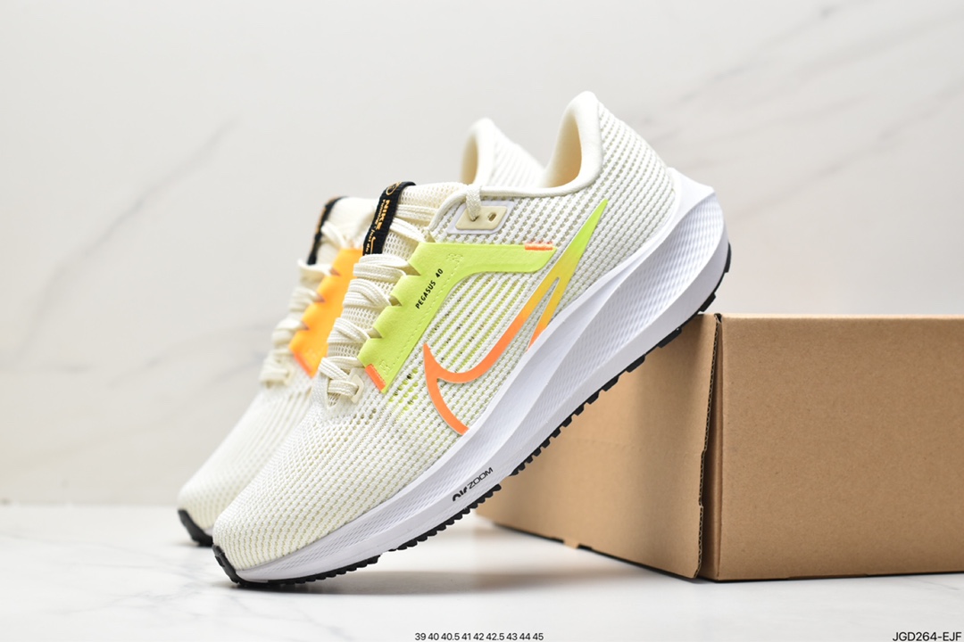 180 Nike Air Zoom Winflo +40登月 专业跑步鞋 DV3853-101