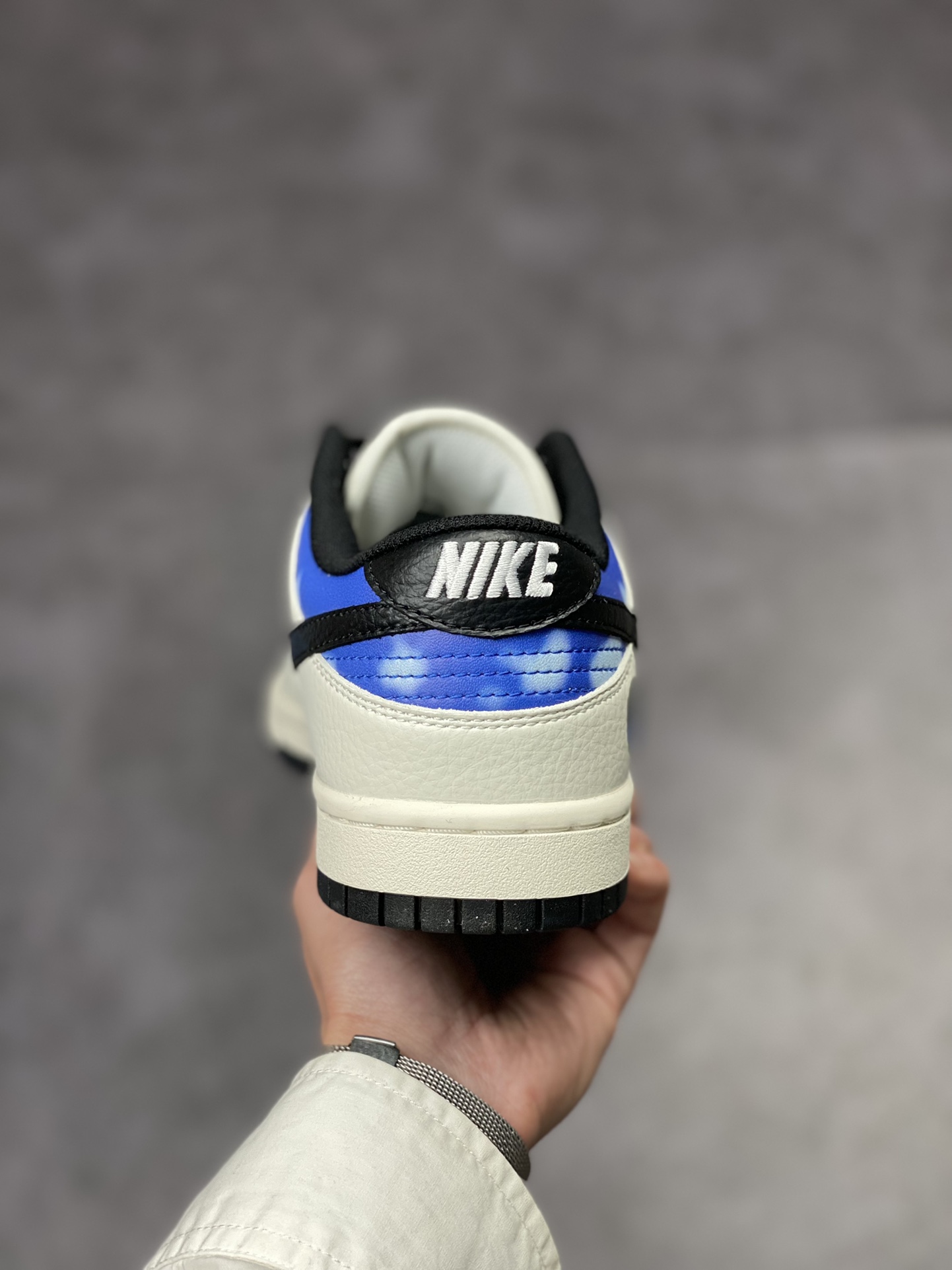 300 Nike SB Dunk Low 蓝天白云 纯原大厂出品 BB1609-112