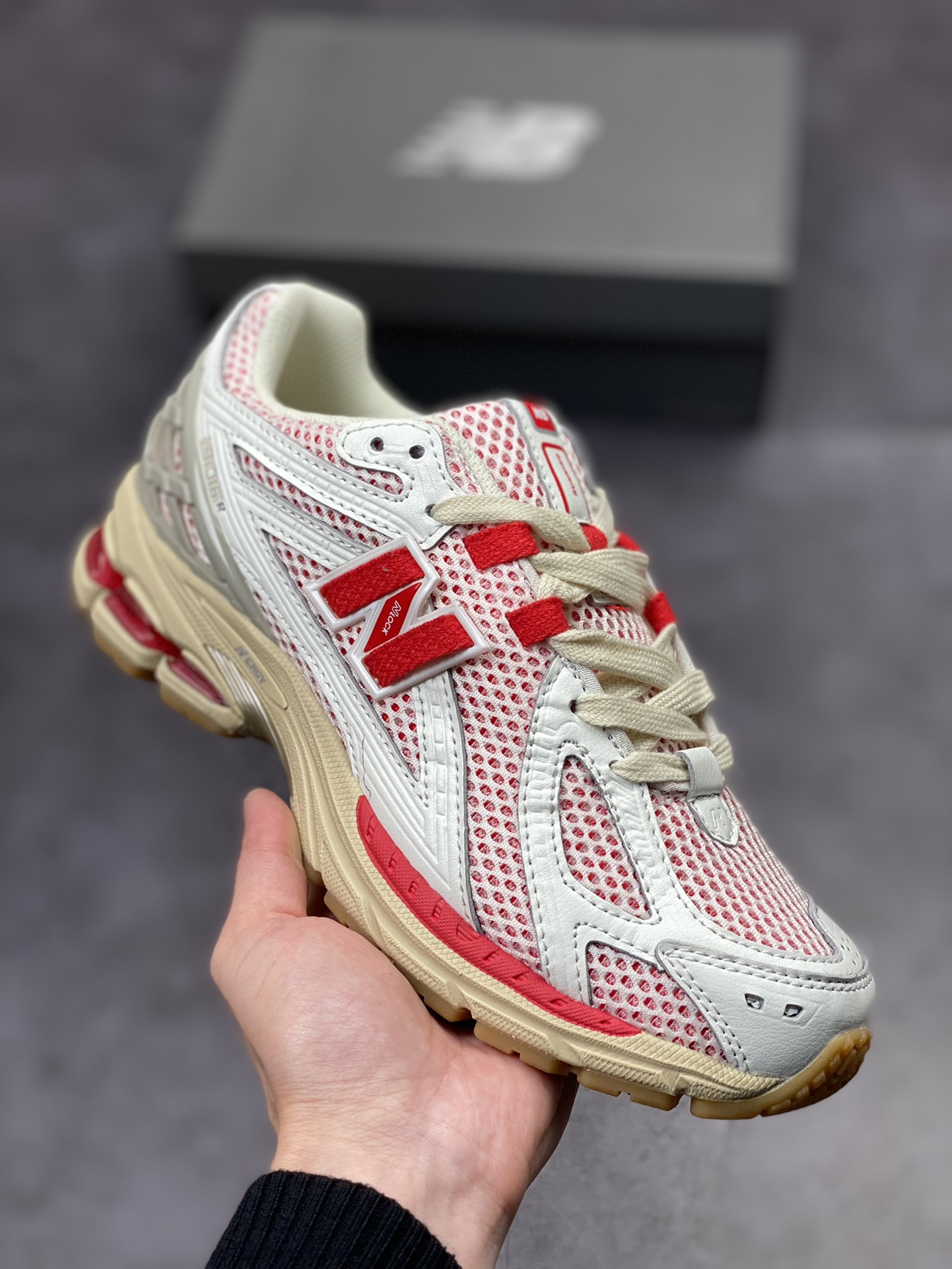 220 New Balance M1906系列 复古单品宝藏老爹鞋款M1906RO