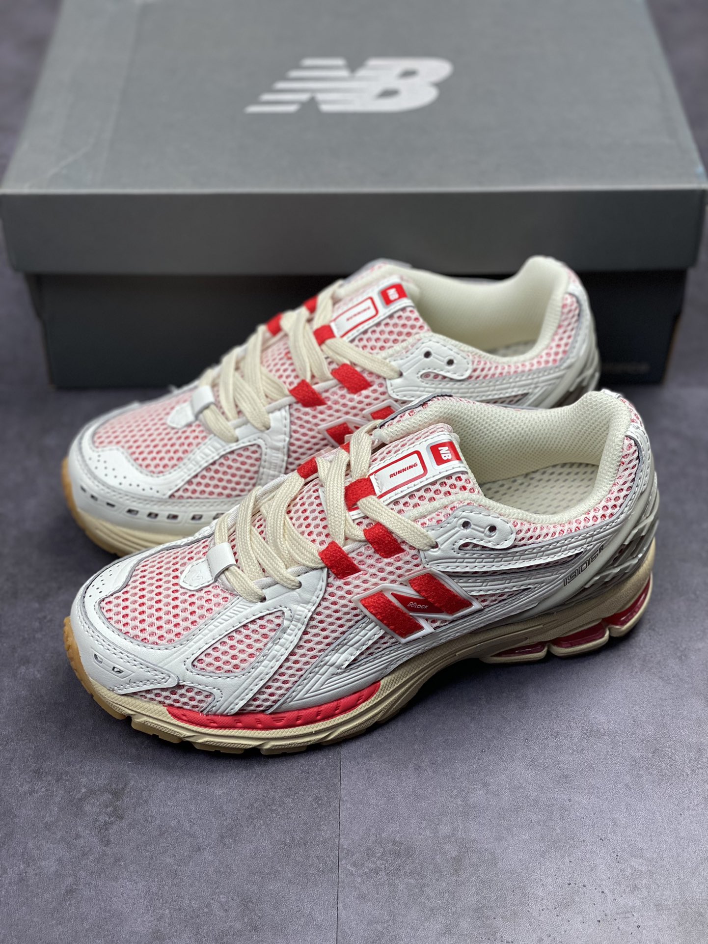 220 New Balance M1906系列 复古单品宝藏老爹鞋款M1906RO