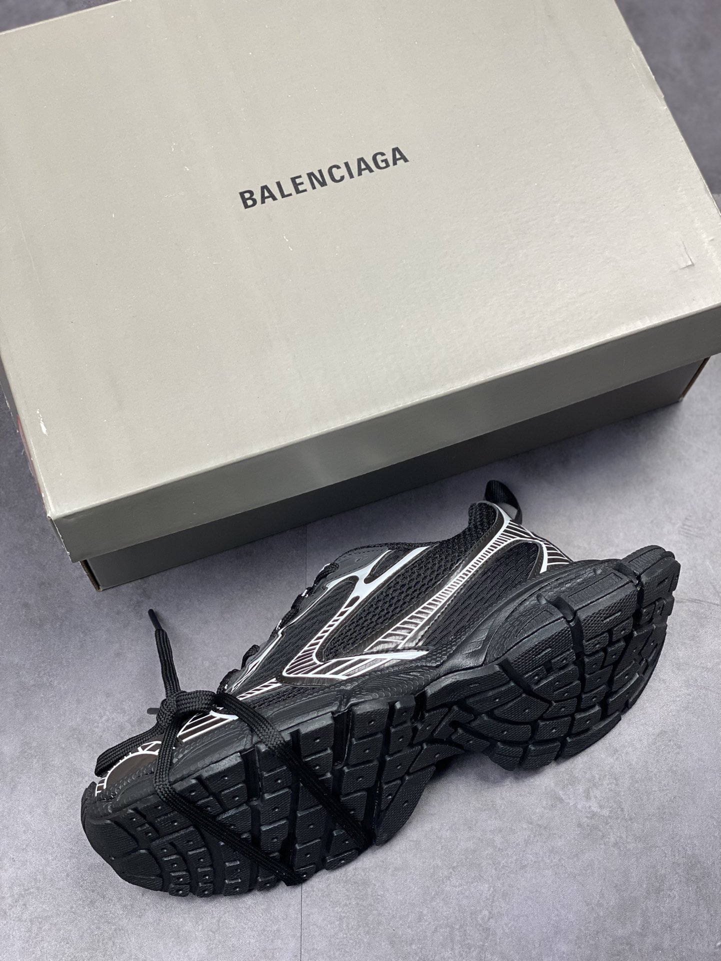 360 Balenciaga Phantom Sneaker 3XL 巴黎世家全新十代潮流跑鞋 734734W3XL11090