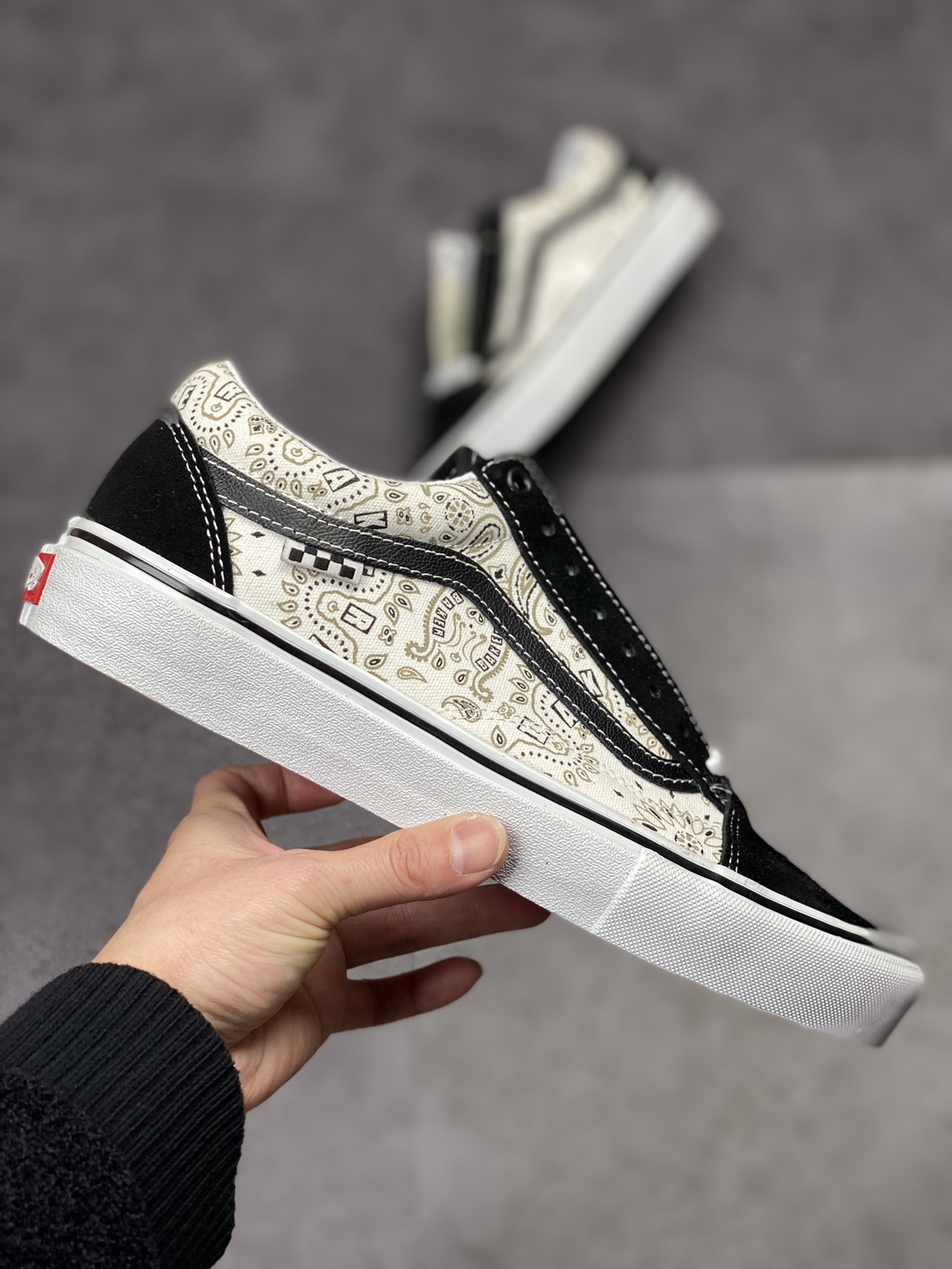 140 VANS OLDSKOOL PRO X BAKER 联名 腰果花帆布鞋来咯