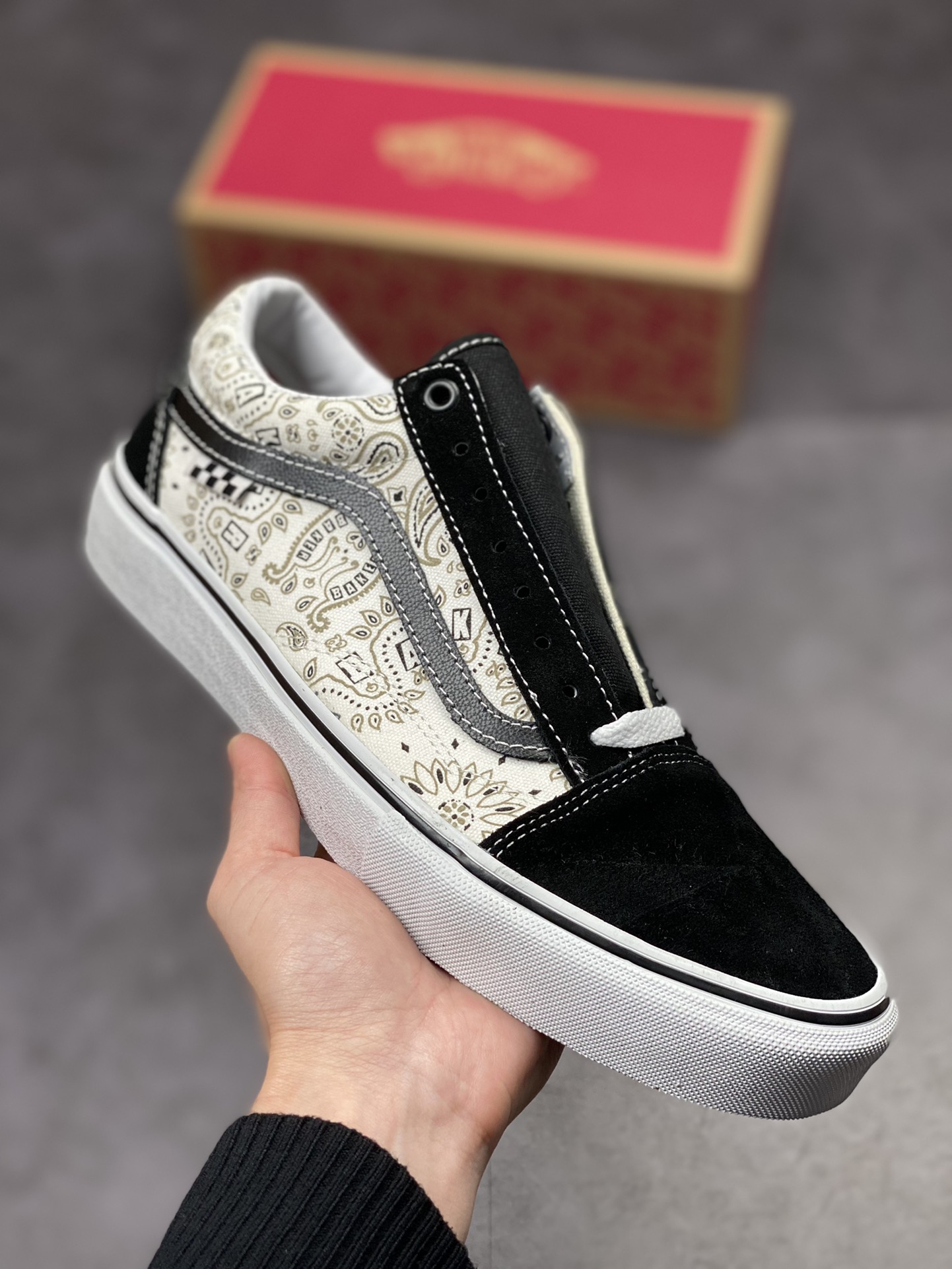 140 VANS OLDSKOOL PRO X BAKER 联名 腰果花帆布鞋来咯