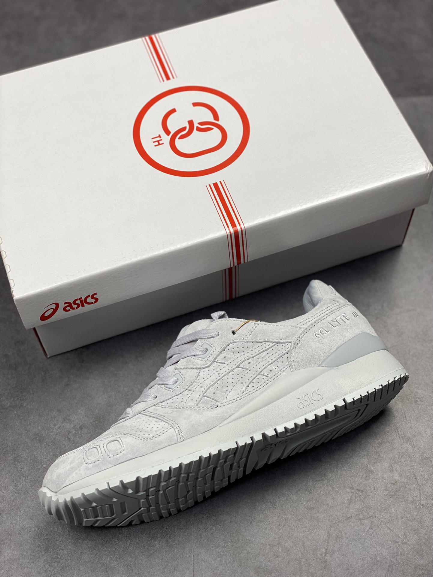 210 亚瑟士Asics Gel-Lyte III 3代 采用猪巴革鞋面材质1203A301-020