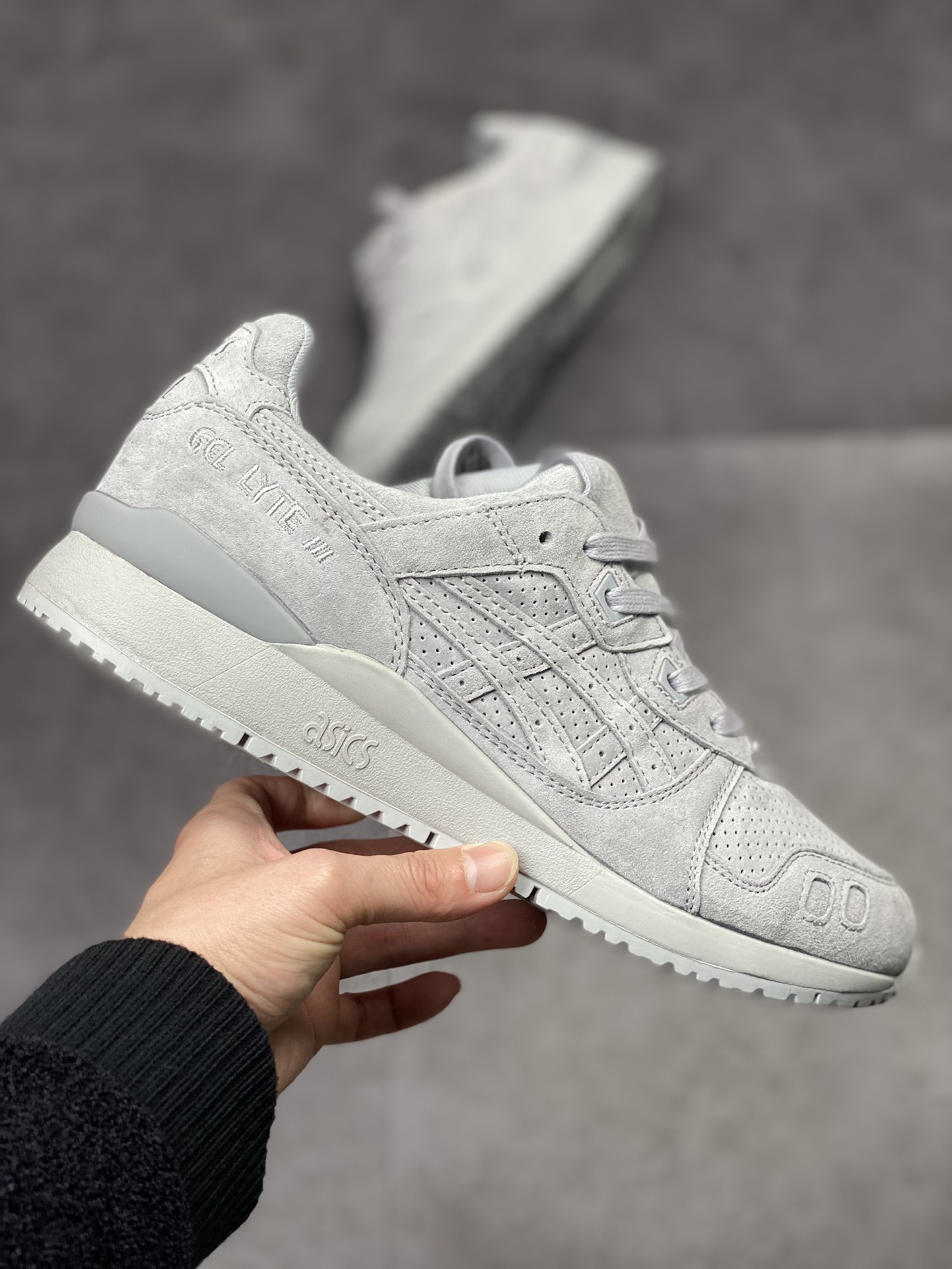 210 亚瑟士Asics Gel-Lyte III 3代 采用猪巴革鞋面材质1203A301-020