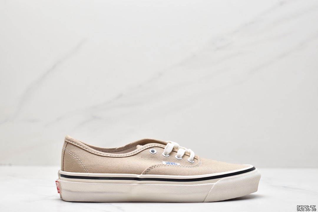 70 万斯Vans Authentic 44 DX 休闲帆布滑板鞋