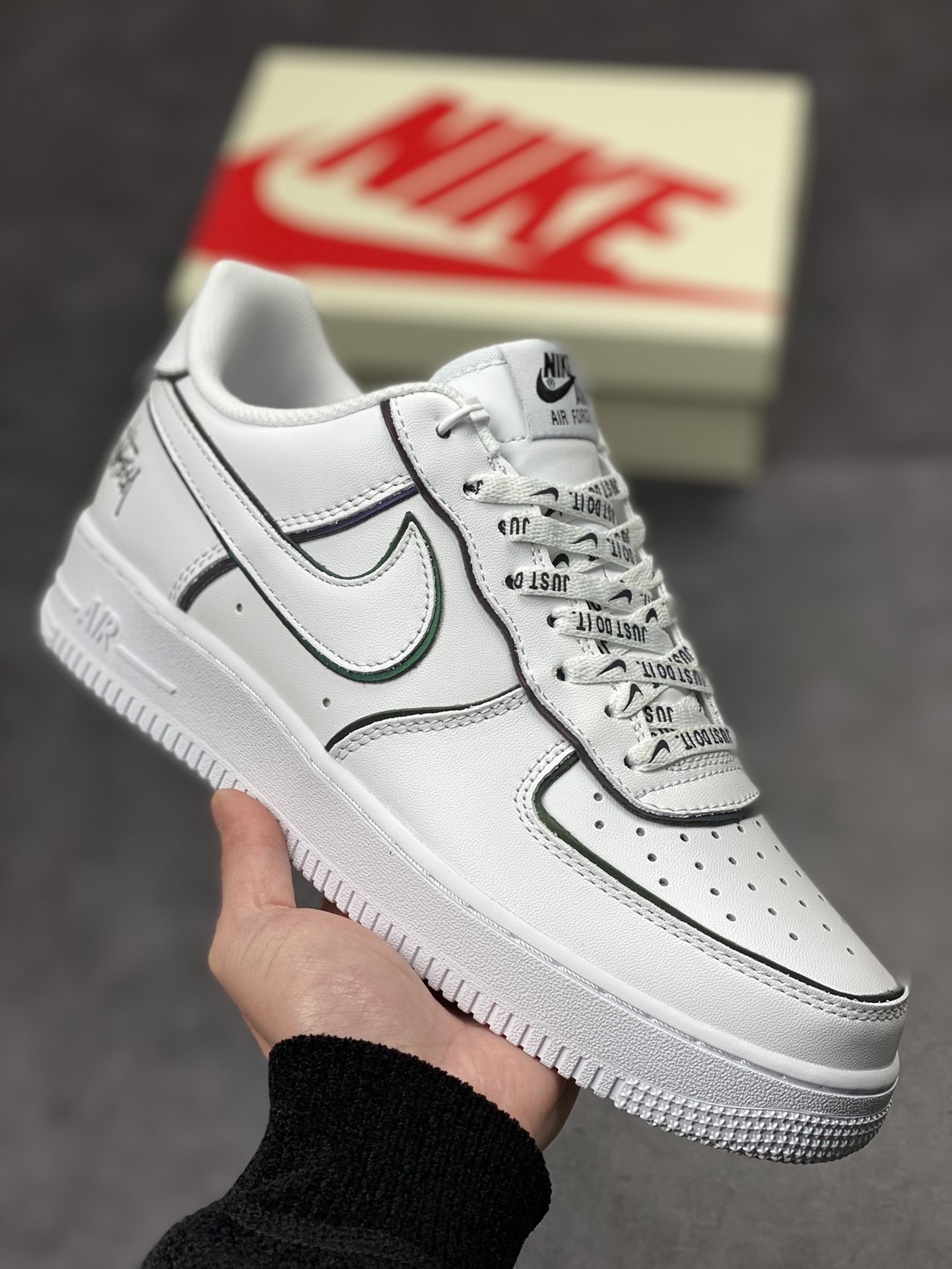 250 Stussy x Nike Air Force 1 Low 07 斯图西联名反光 BQ6425-109