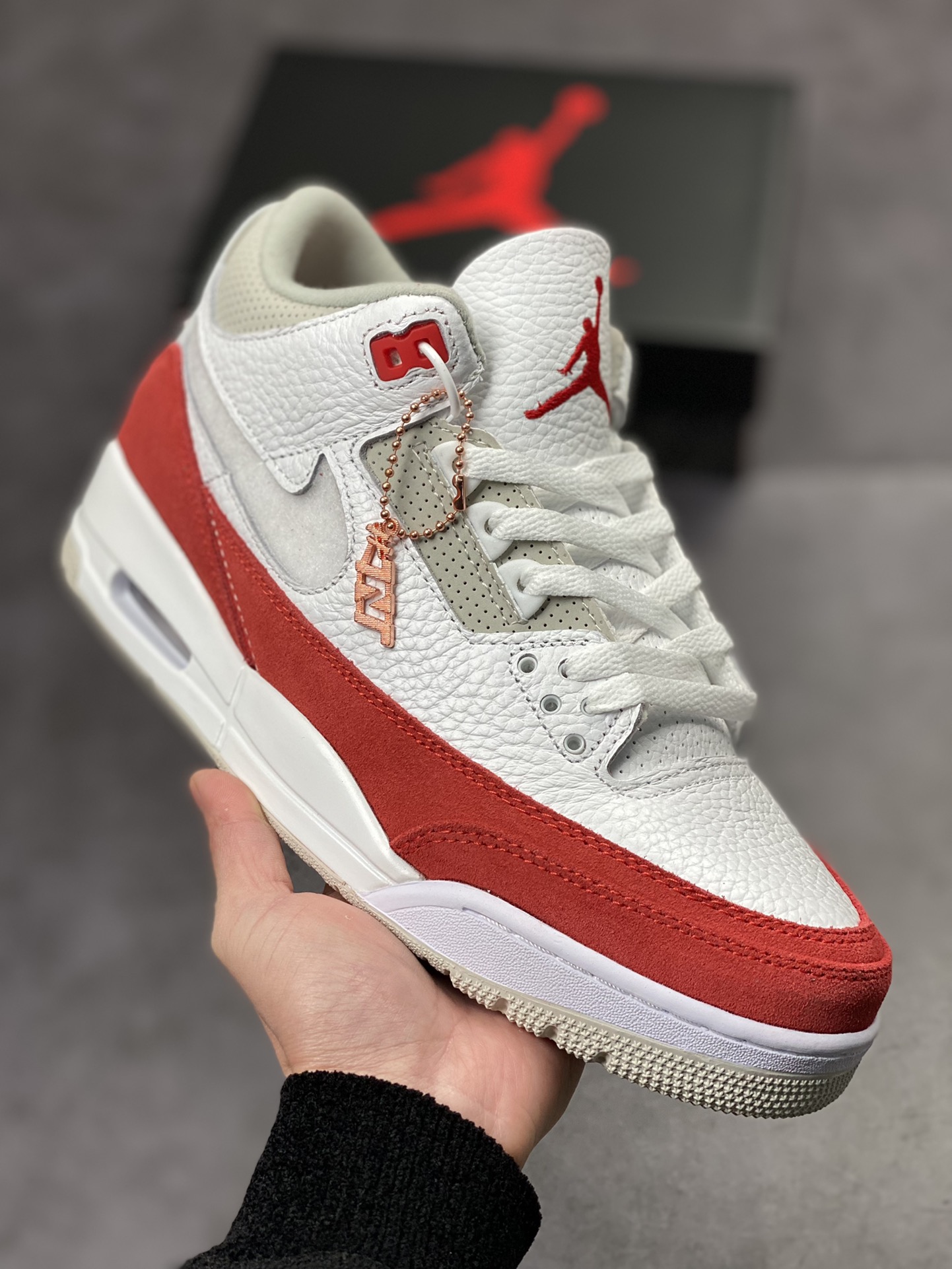 280 Air Jordan 3 Retro 白红换勾 CJ0939-100