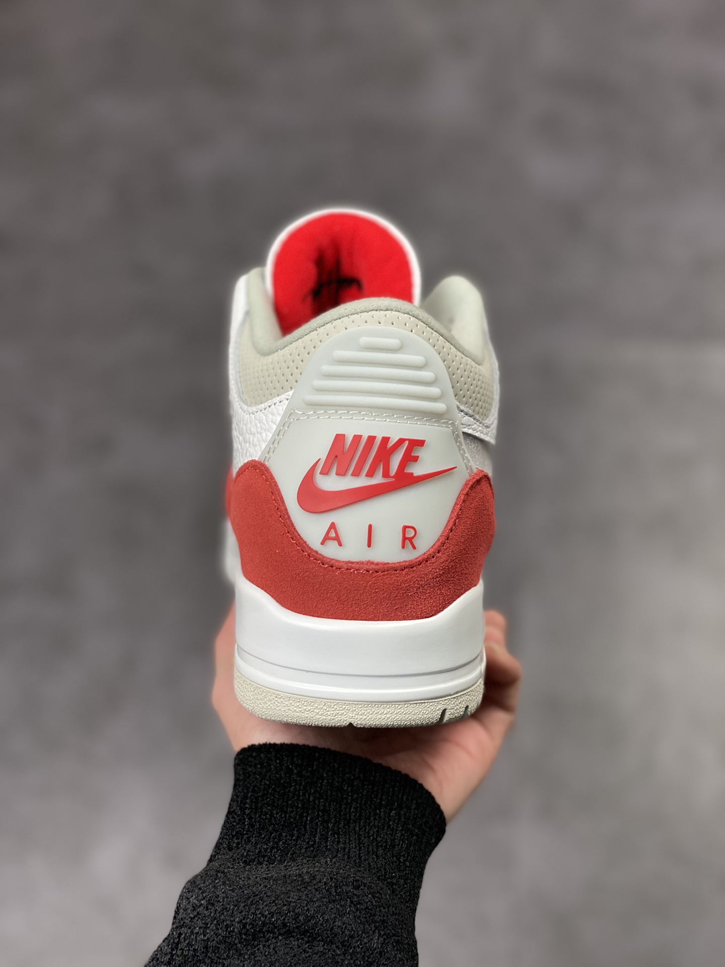 280 Air Jordan 3 Retro 白红换勾 CJ0939-100