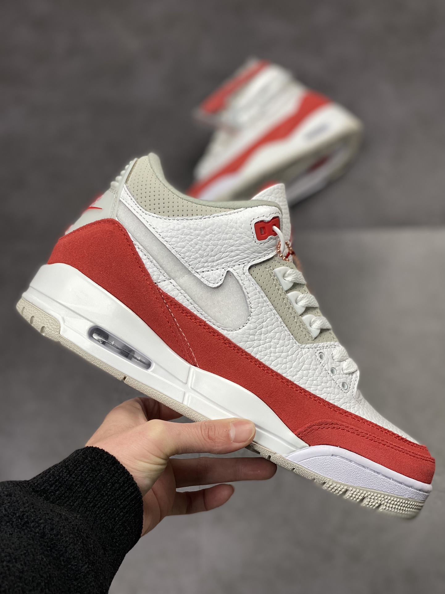 280 Air Jordan 3 Retro 白红换勾 CJ0939-100