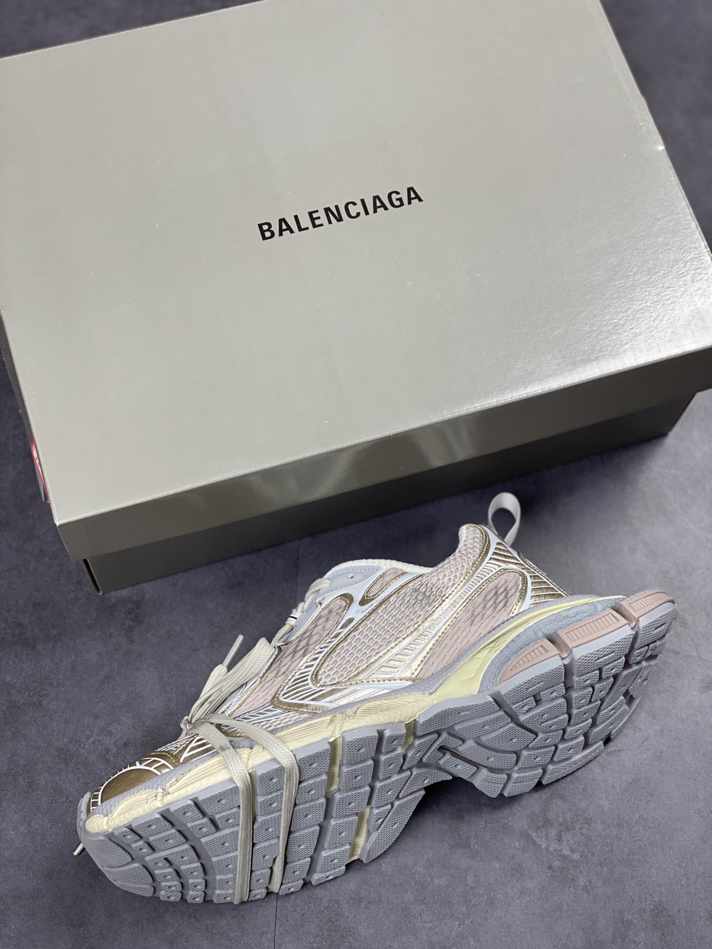 360 Balenciaga Phantom Sneaker 3XL 巴黎世家全新十代潮流跑鞋  734734 W1RB6 0208