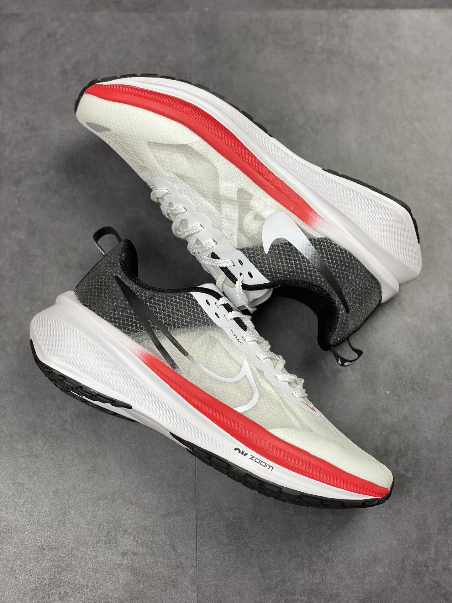 170 Nike Air Zoom Viale 维亚尔系列运动跑鞋 CW7358-882