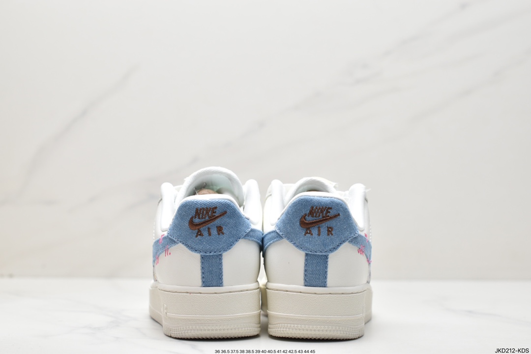 160 Nike Air Force 1 Low 空军一号低帮运动休闲板鞋 FJ7740-141