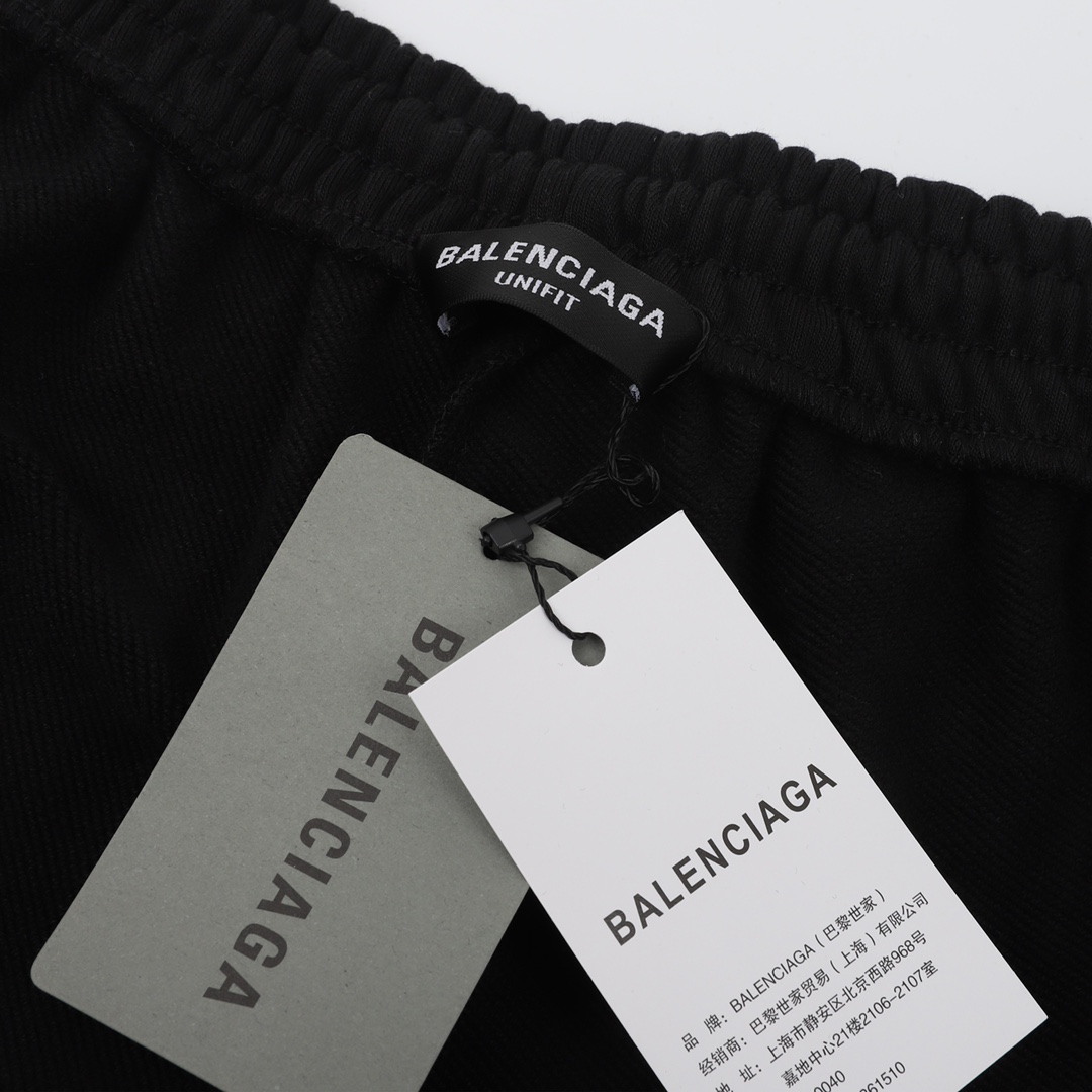 240 Balenciaga/巴黎世家BLCG 拼色双钩字母刺绣短裤