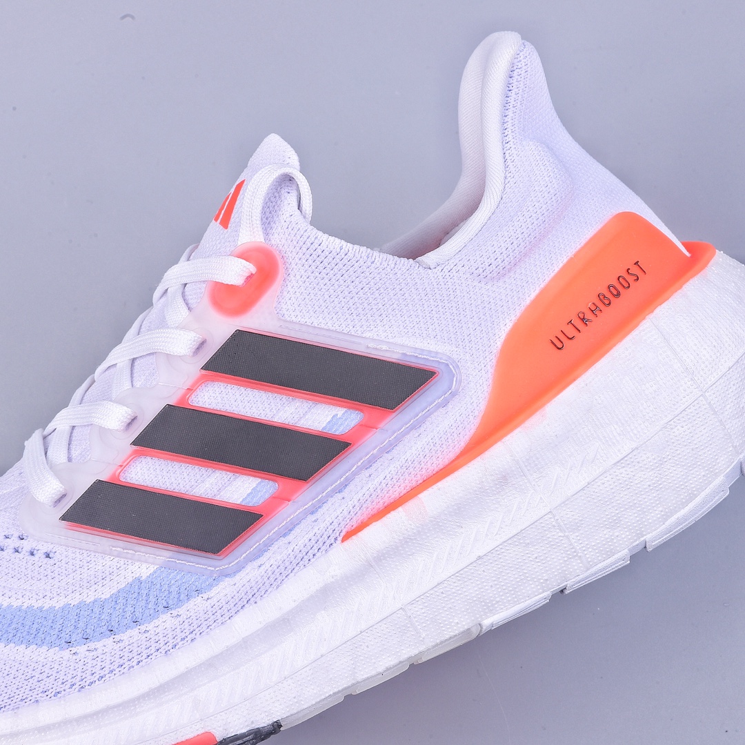 240 Adidas Ultraboost LIGHT 全掌爆米花休闲运动跑鞋HQ6351