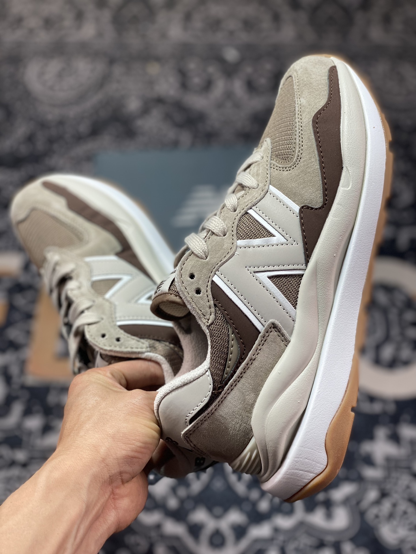 160 New Balance M5740系列复古老爹风休闲运动慢跑鞋“沙黄摩卡棕”M5740PCB