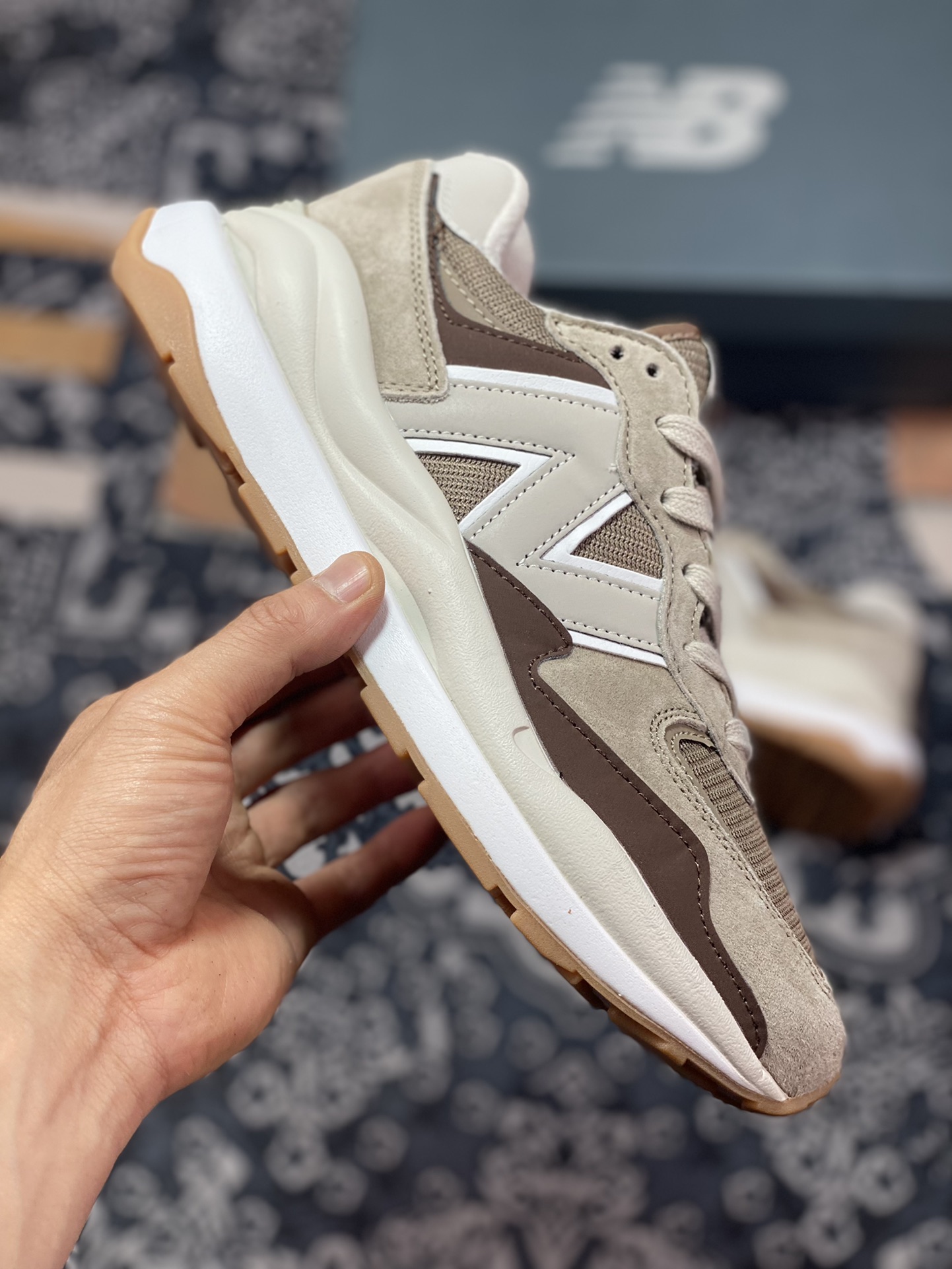 160 New Balance M5740系列复古老爹风休闲运动慢跑鞋“沙黄摩卡棕”M5740PCB