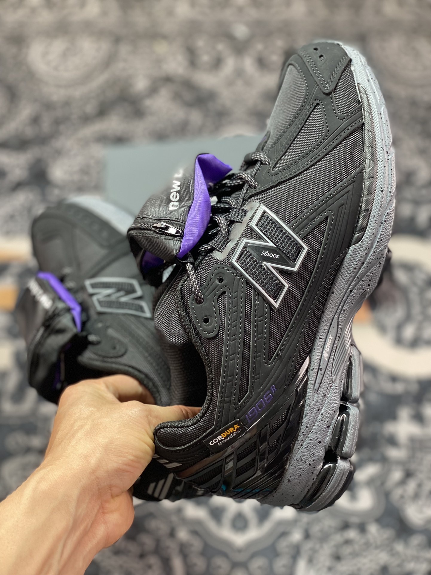 260 NB新百伦New Balance M1906R”Cordura”系列复古老爹风休闲运动慢跑鞋“网布黑紫灰”M1906ROC