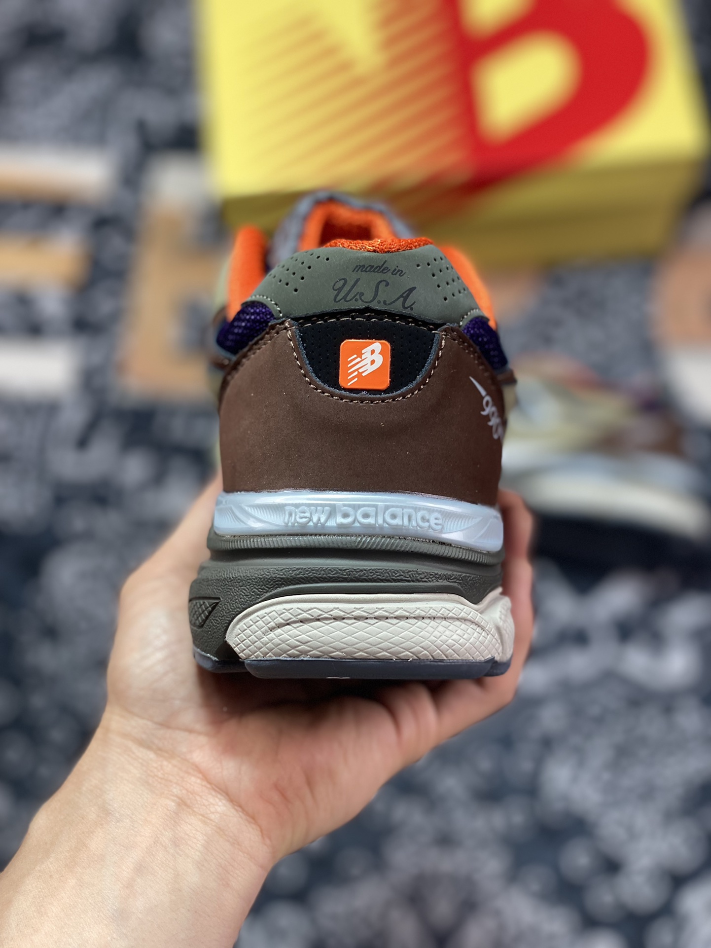 240 New Balance Made in USA M990V3”Khaki/Orange”三代系列低帮美产跑步鞋“卡其深棕橙”M990BT3