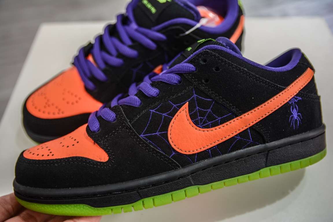 280 【需要礼盒另30】 T AY版出货Nike Dunk SB Low 万圣节 BQ6817-006