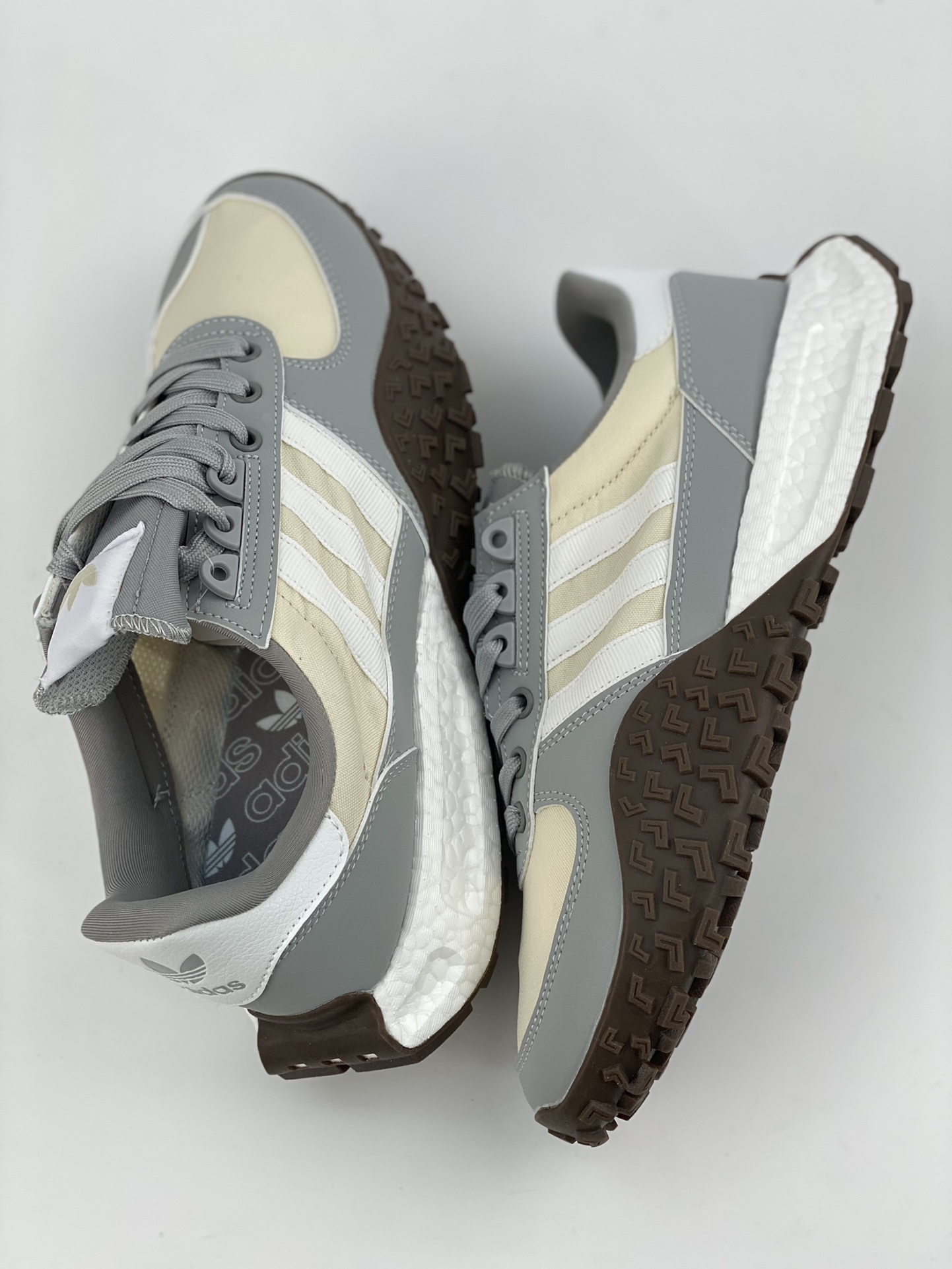 200 Adidas Retropy E5 W.R.P 阿迪新款运动休闲BOOST爆米花跑鞋 IG0501