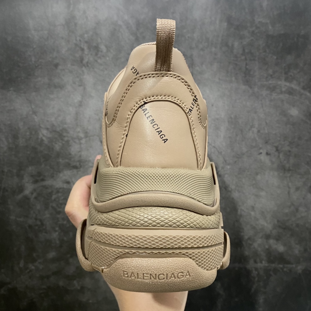 420 Good纯原版本 Balenciaga Triple S 弹幕满印卡其色