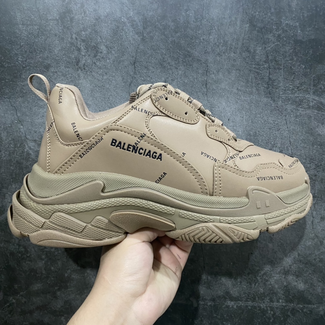 420 Good纯原版本 Balenciaga Triple S 弹幕满印卡其色