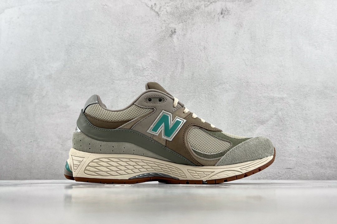 260 Atmos x New Balance NB 2002R ”Oasis”米棕绿 M2002RAM