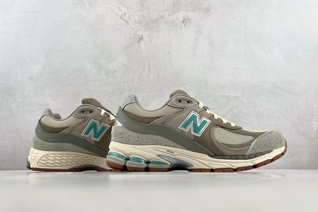 260 Atmos x New Balance NB 2002R ”Oasis”米棕绿 M2002RAM