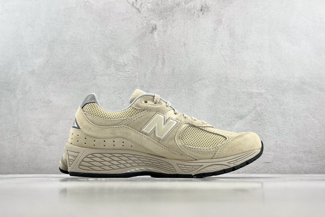 260 New Balance NB 2002R 浅米黄 ML2002RE