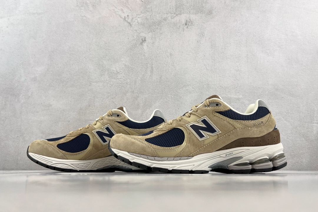 260 New Balance NB 2002R米黄 ML2002R5