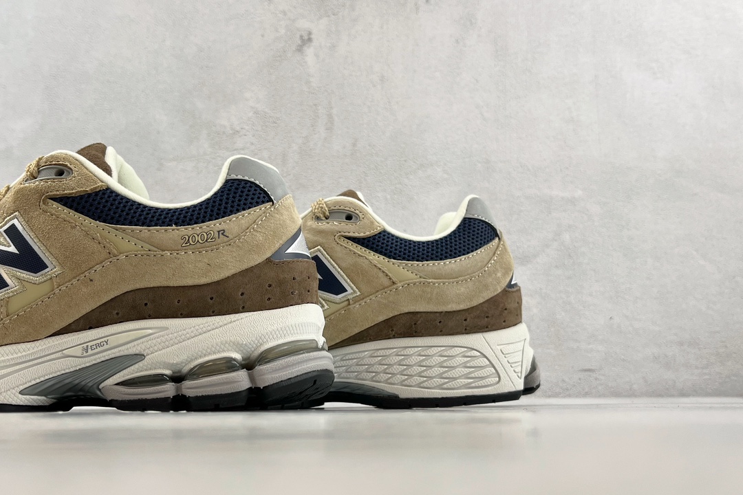 260 New Balance NB 2002R米黄 ML2002R5