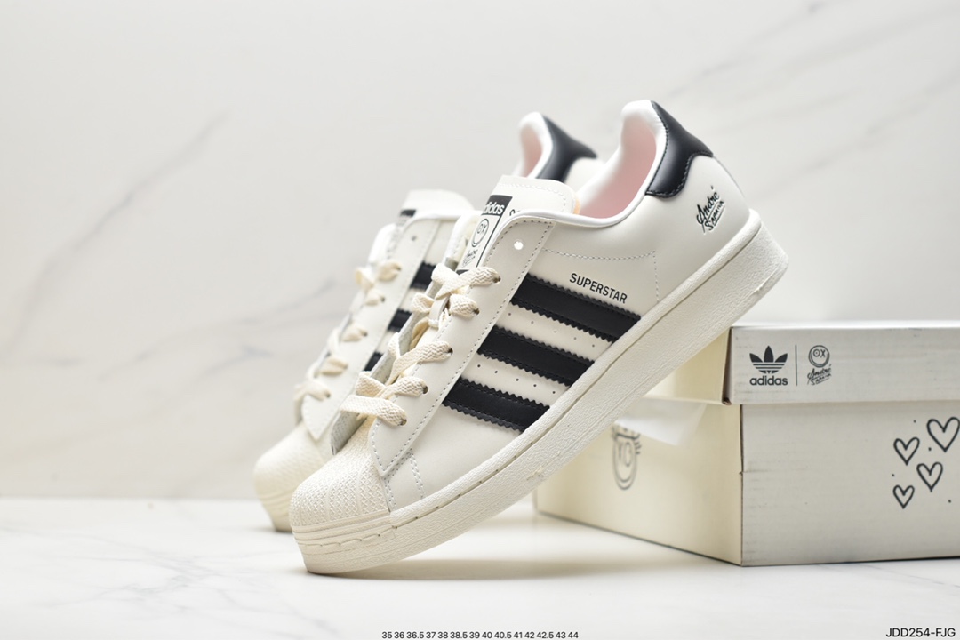 120 Andre Saraiva x Adidas Originals Superstar 经典贝壳头系列低帮 GZ2203