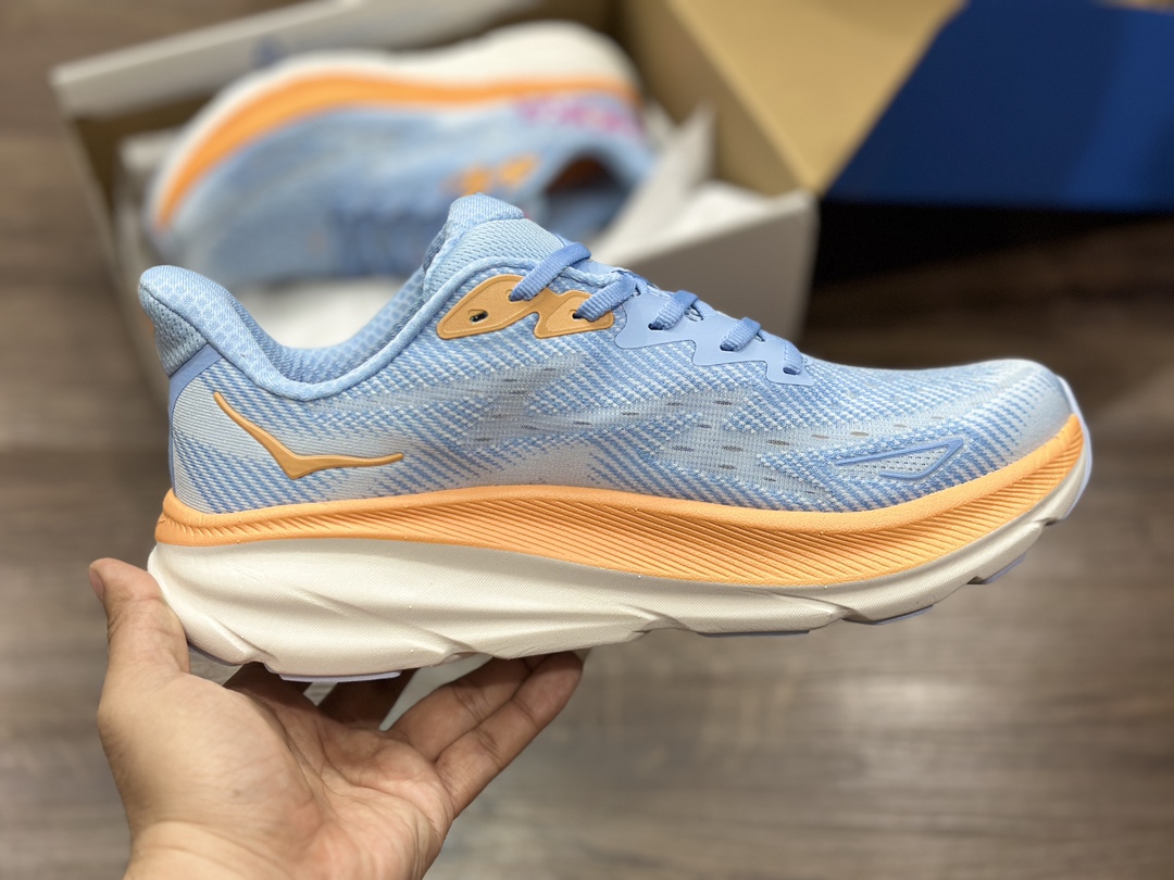 220 HOKA ONE ONE Clifton 克里夫顿9代专业性能减震公路跑步鞋 1127895-WWH