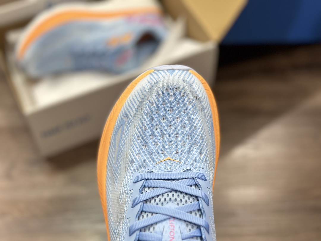 220 HOKA ONE ONE Clifton 克里夫顿9代专业性能减震公路跑步鞋 1127895-WWH