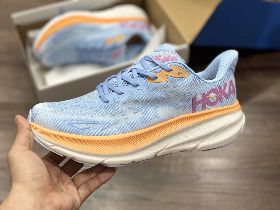 220 HOKA ONE ONE Clifton 克里夫顿9代专业性能减震公路跑步鞋 1127895-WWH